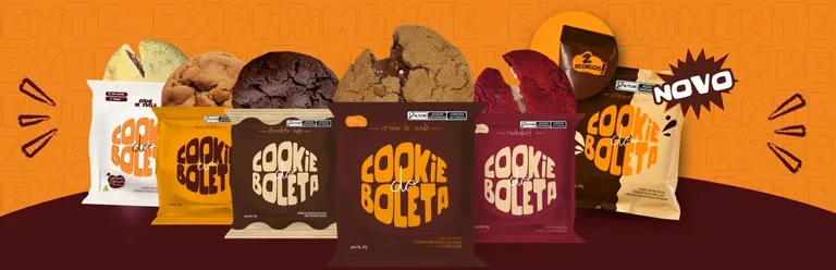 Embalagens dos cookies Cookie do Boleta, com os cookies aparecendo por cima